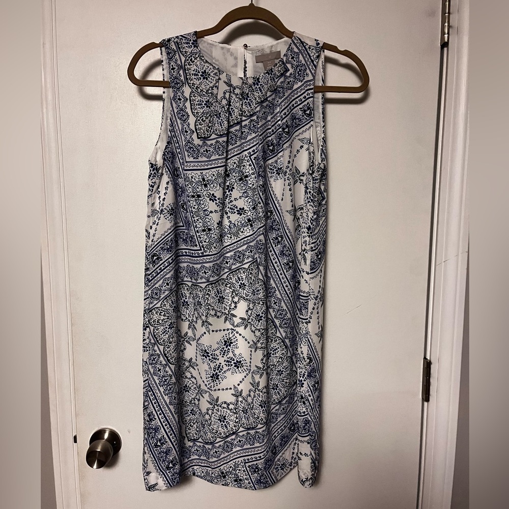 H&M Womens Size 6 Dress Blue White Bandanna Scarf Design Sleeveless Shift